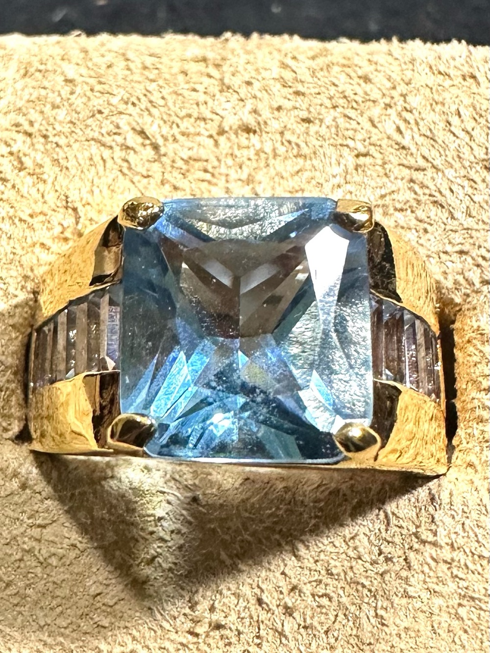 NOS: Vtg 18KG EP Large Square Cut Blue Gemstone Accented w/Baguettes